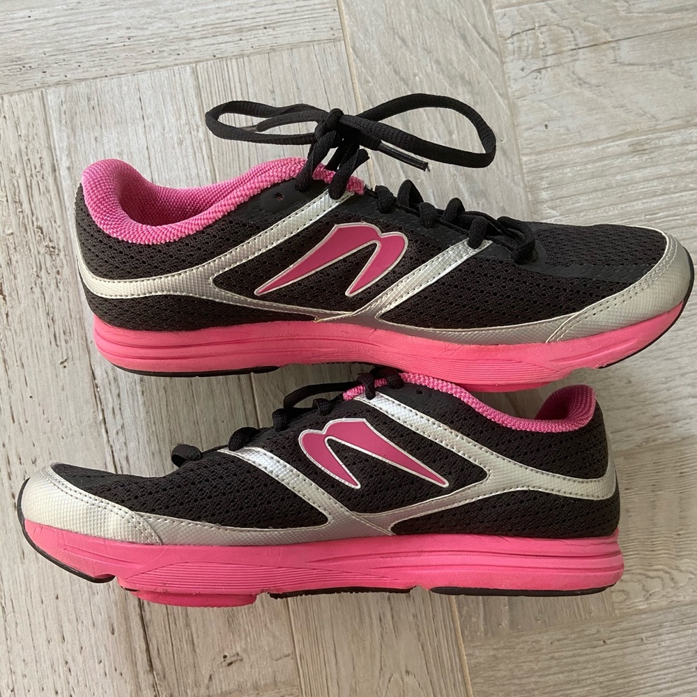 NEWTON RUNNING BLACK RUNNING SNEAKER - Picture 5 of 7